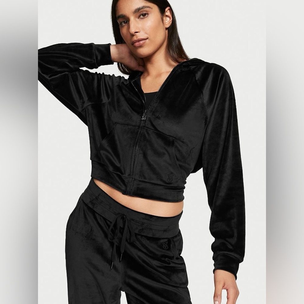 Victoria's Secret Smooth Pure Black Velour Hoodie
 Exellent condition like new